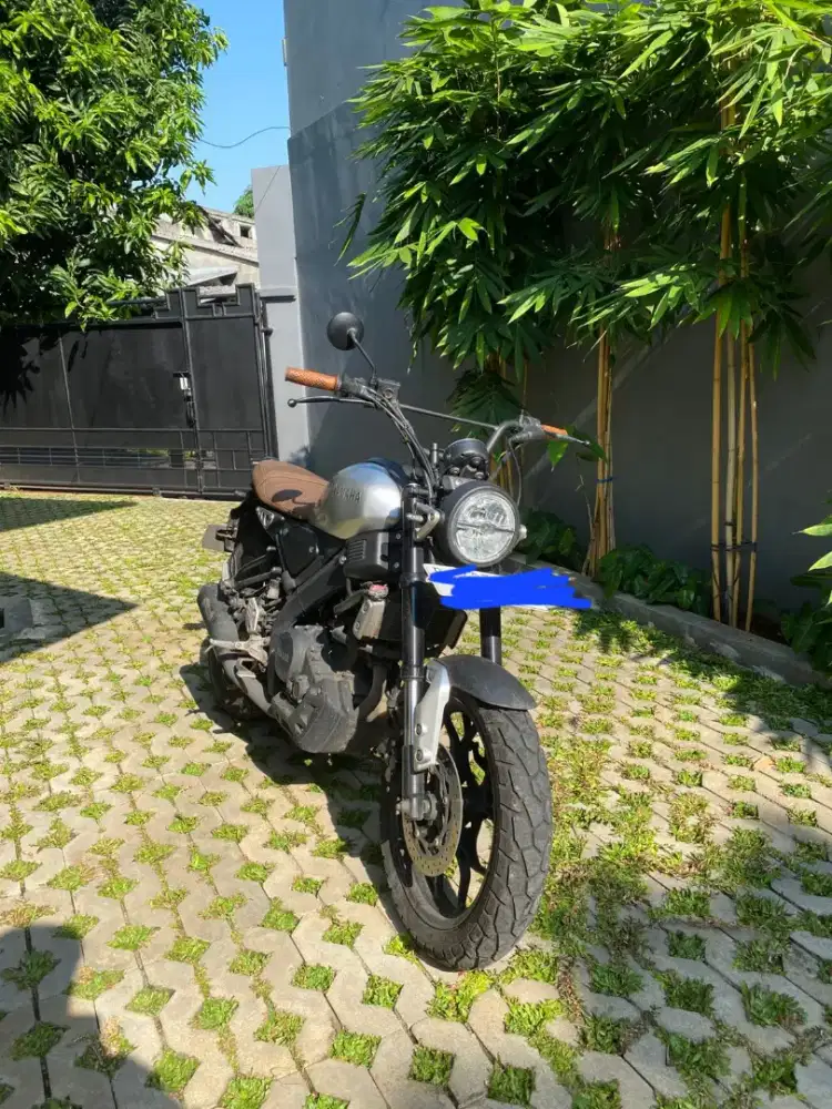 Motor Yamaha XSR