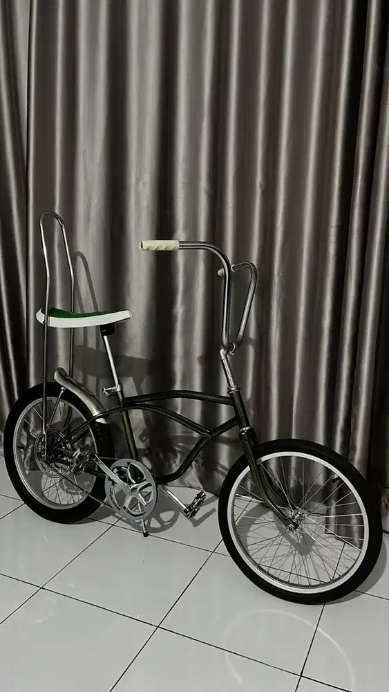 Sepeda Vintage Low Rider