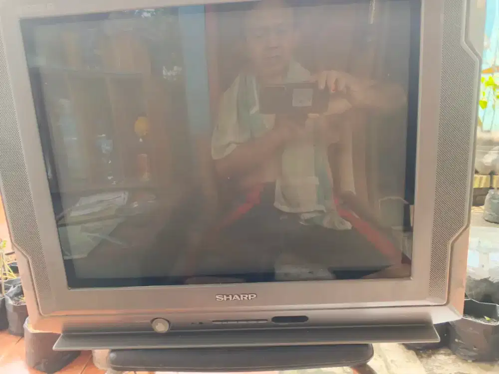 Dijual TV Tabung Merk SHARP 21,