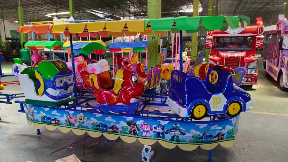 kereta panggung 6 gerbong