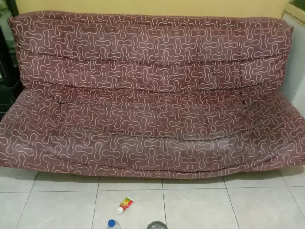 Sofa bed model besi