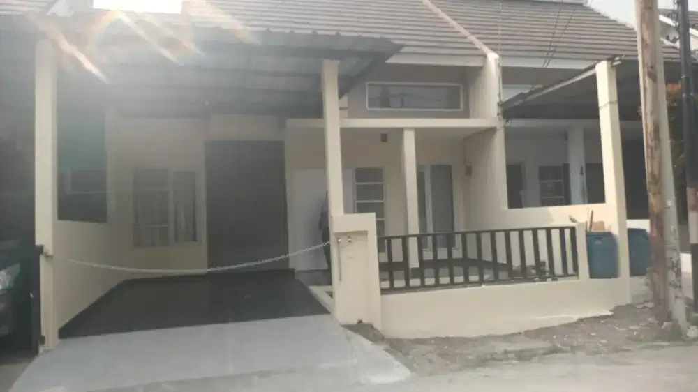 Disewakan Cepat Rumah Strategis
