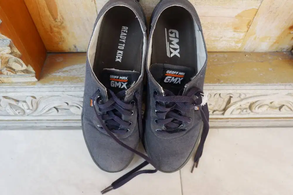 Sepatu GEOFF MAX Size 43