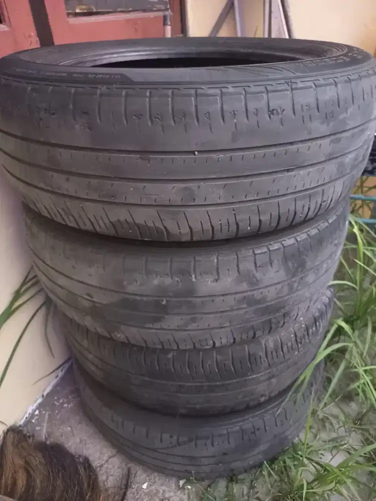 Dijual borongan ban Dunlop Enasave R16