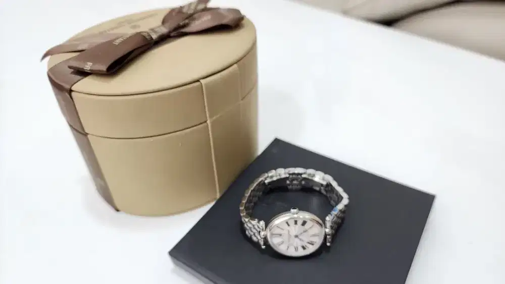 Dijual Jam Tangan Wanita Frederique Constant Classics Art Deco Oval