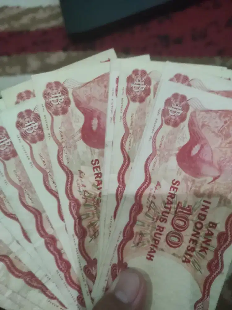 100 Rupiah Kertas Emisi 1984