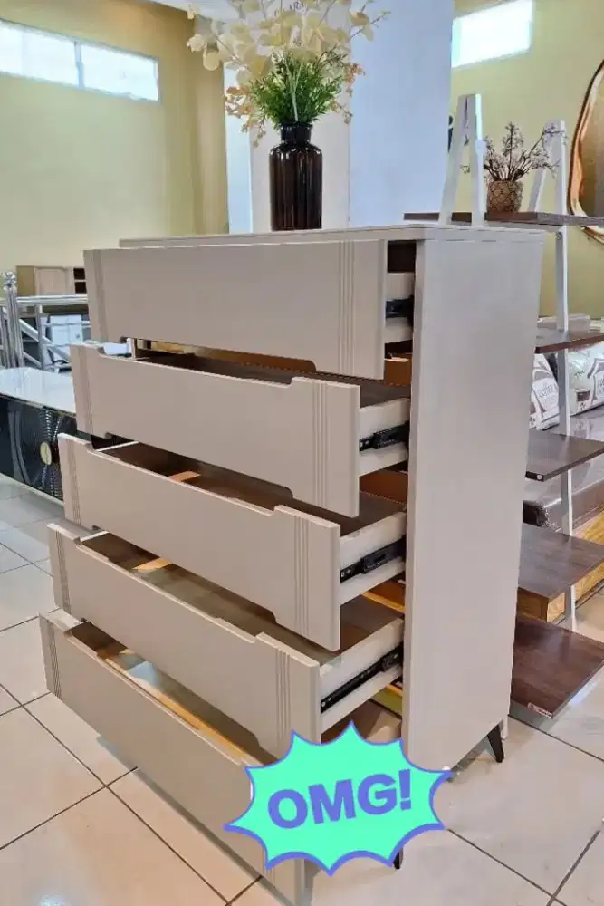 Drawer besi / laci besi / lemari laci besi / lemari laci besi/rak besi