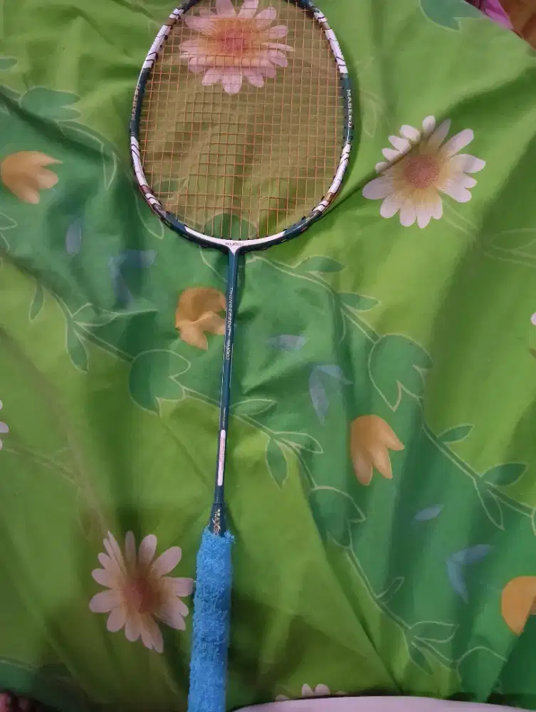 Raket Maxbolt thunderbolt