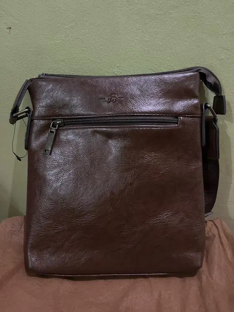 Tas selempang pria
