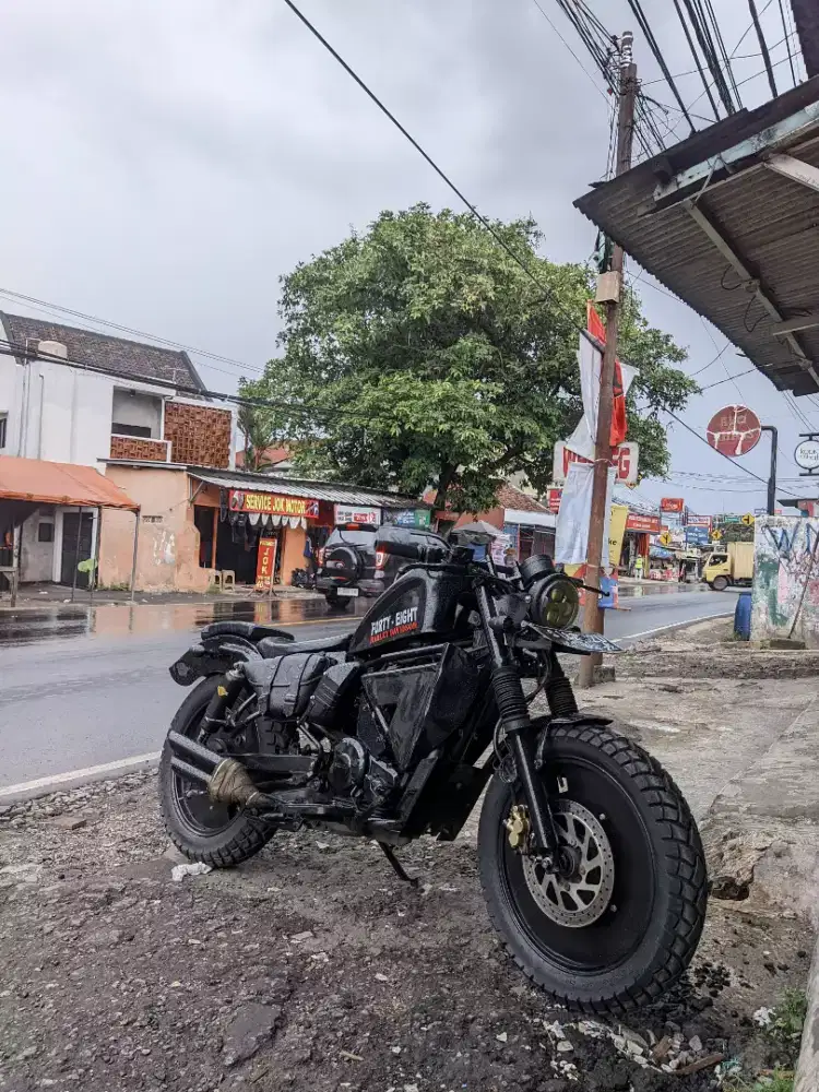 Jual motor custom basic Byson