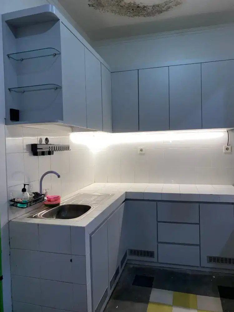 Kitchen set minimalis hpl