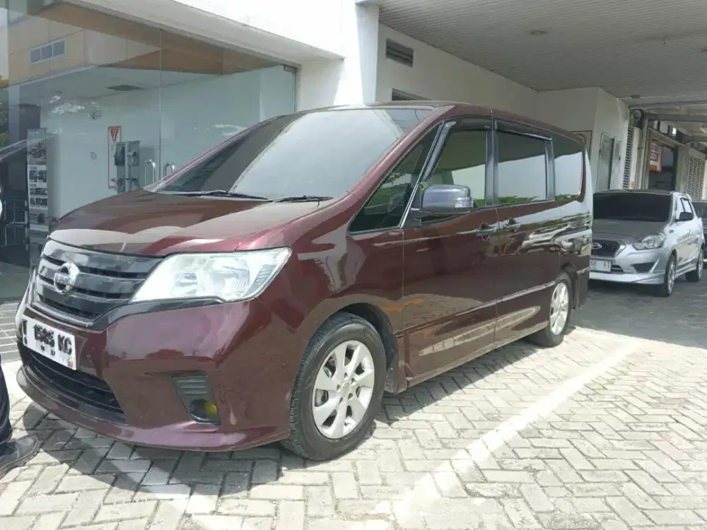 JUAL SERENA HWS 2013 KONDISI ISTIMEWA