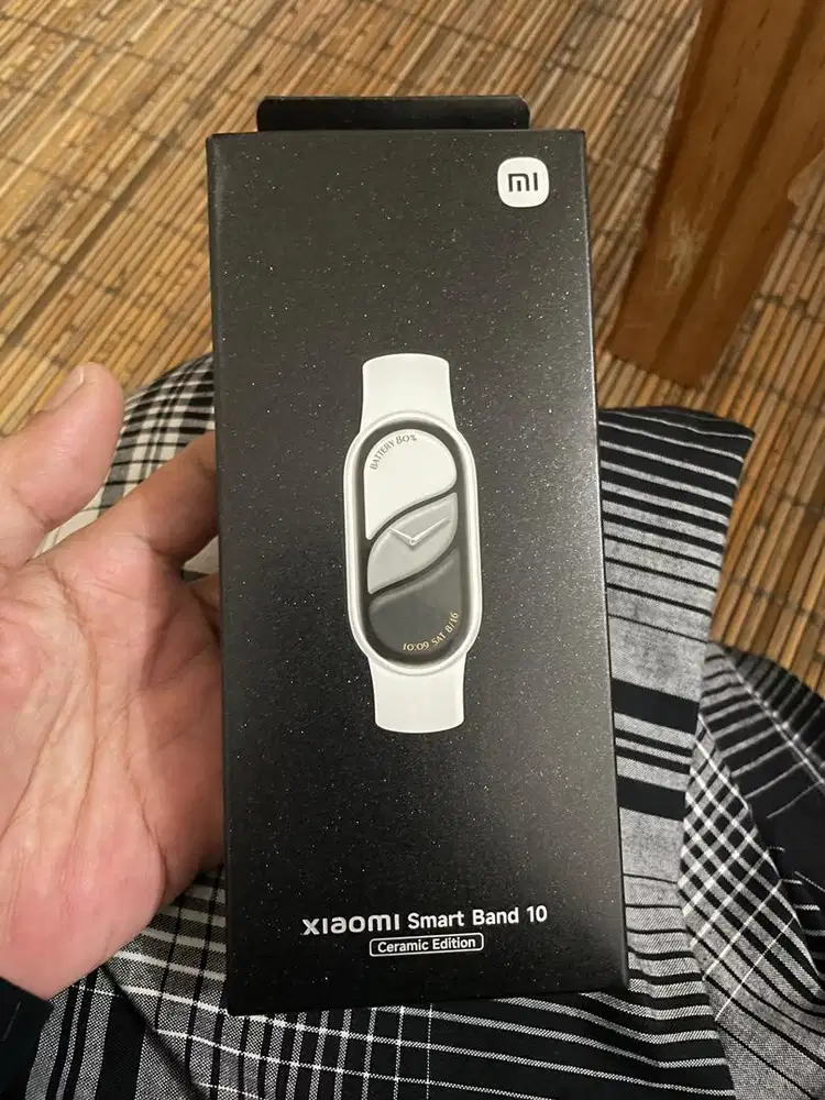 Xiaomi band 10 Ceramic edition