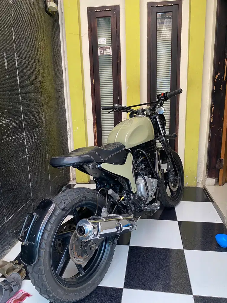 Yamaha Scorpio 2006 Custom Scrambler