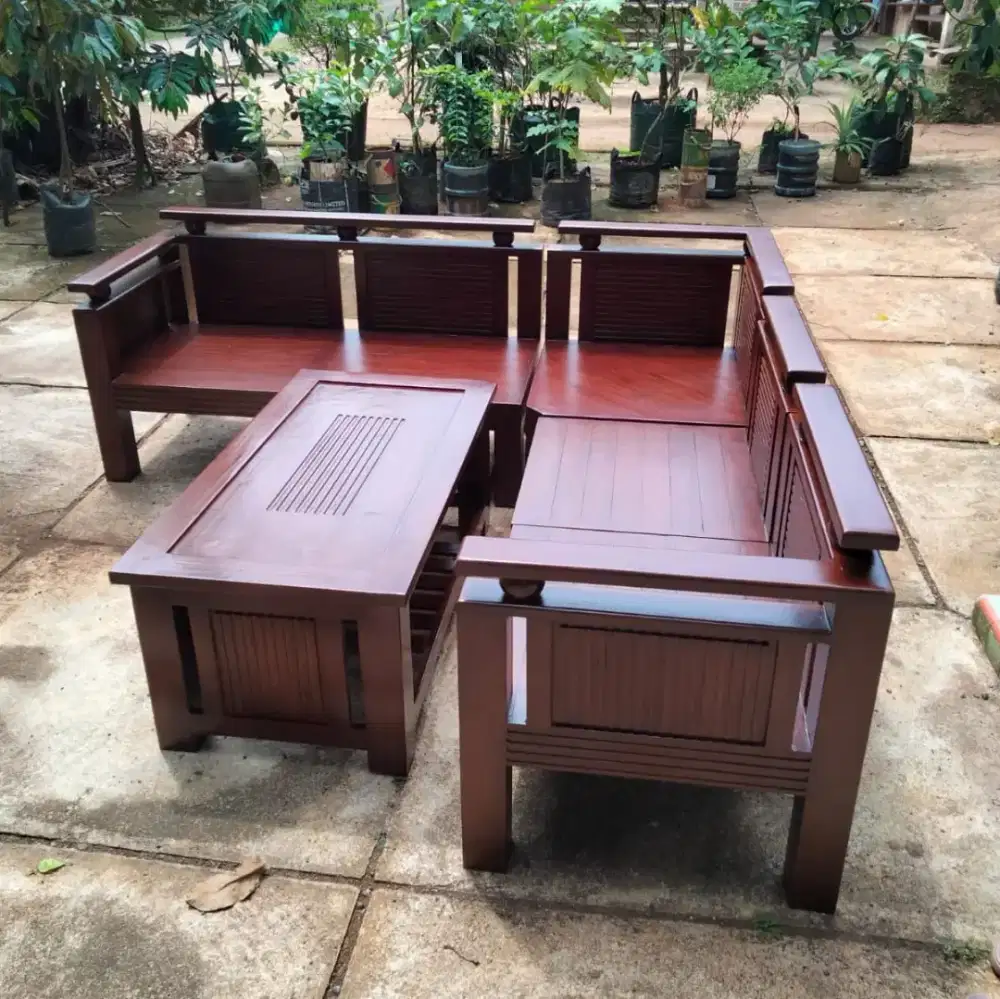 Kursi sudut minimalis