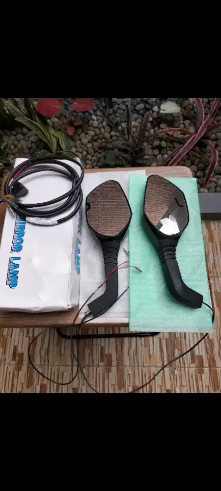 Spion + sein drat 14 ulir kanan