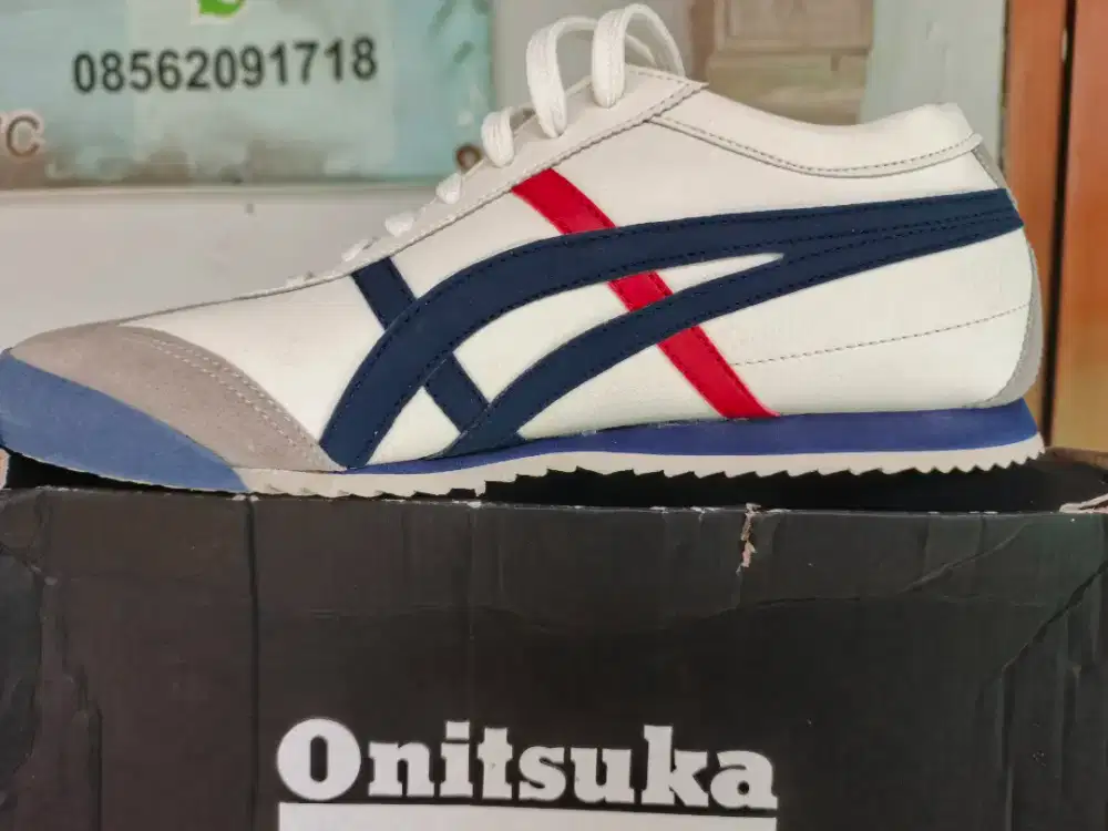 Sepatu onitsuka Tiger size 42