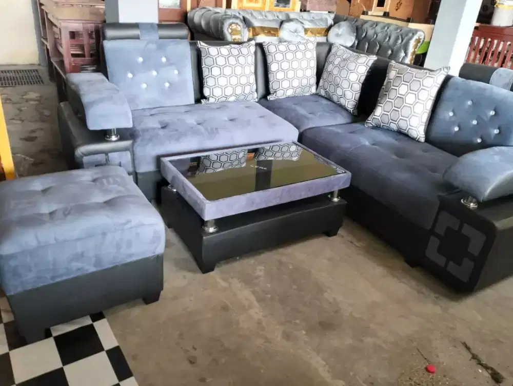 Sofa minimalis + fub abu hitam