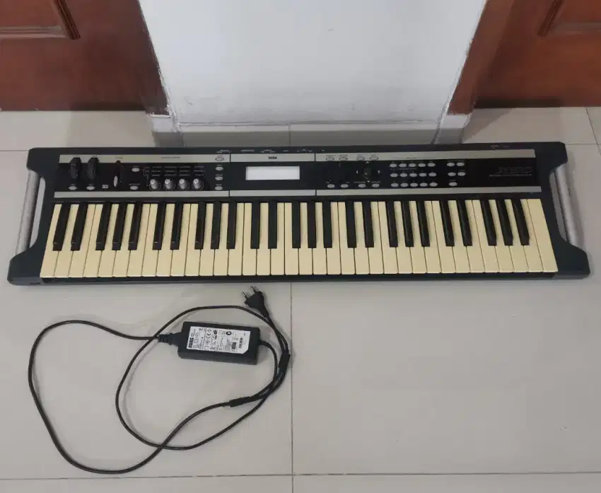 Keyboard Korg X50 Synth Synthesizer 61 Key / Roland Yamaha Casio