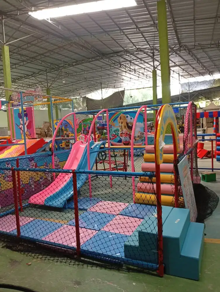 Promo paket Playground indoor outdoor mandi bola lengkap 4000pcs bola