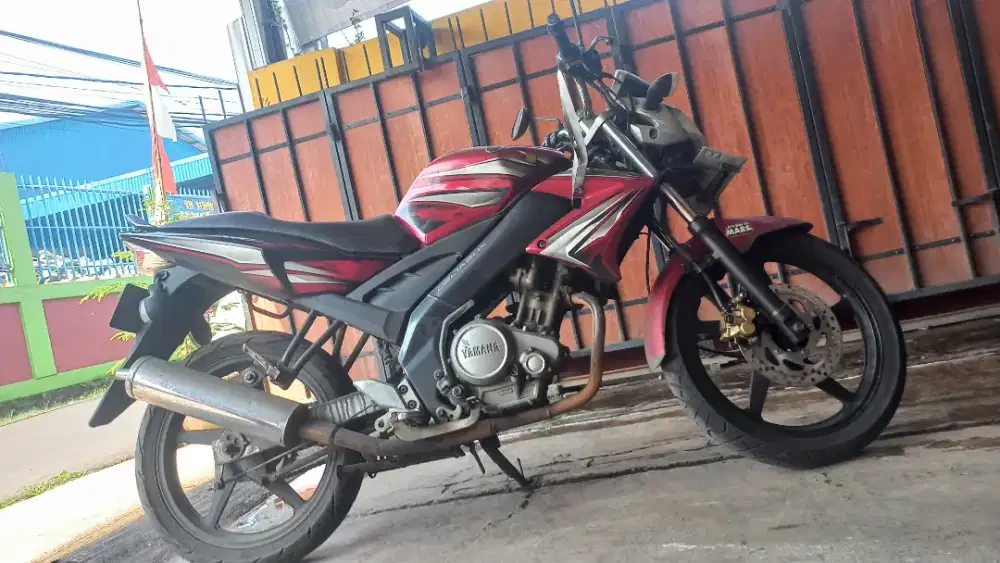 **DIJUAL VIXION OLD 2012**