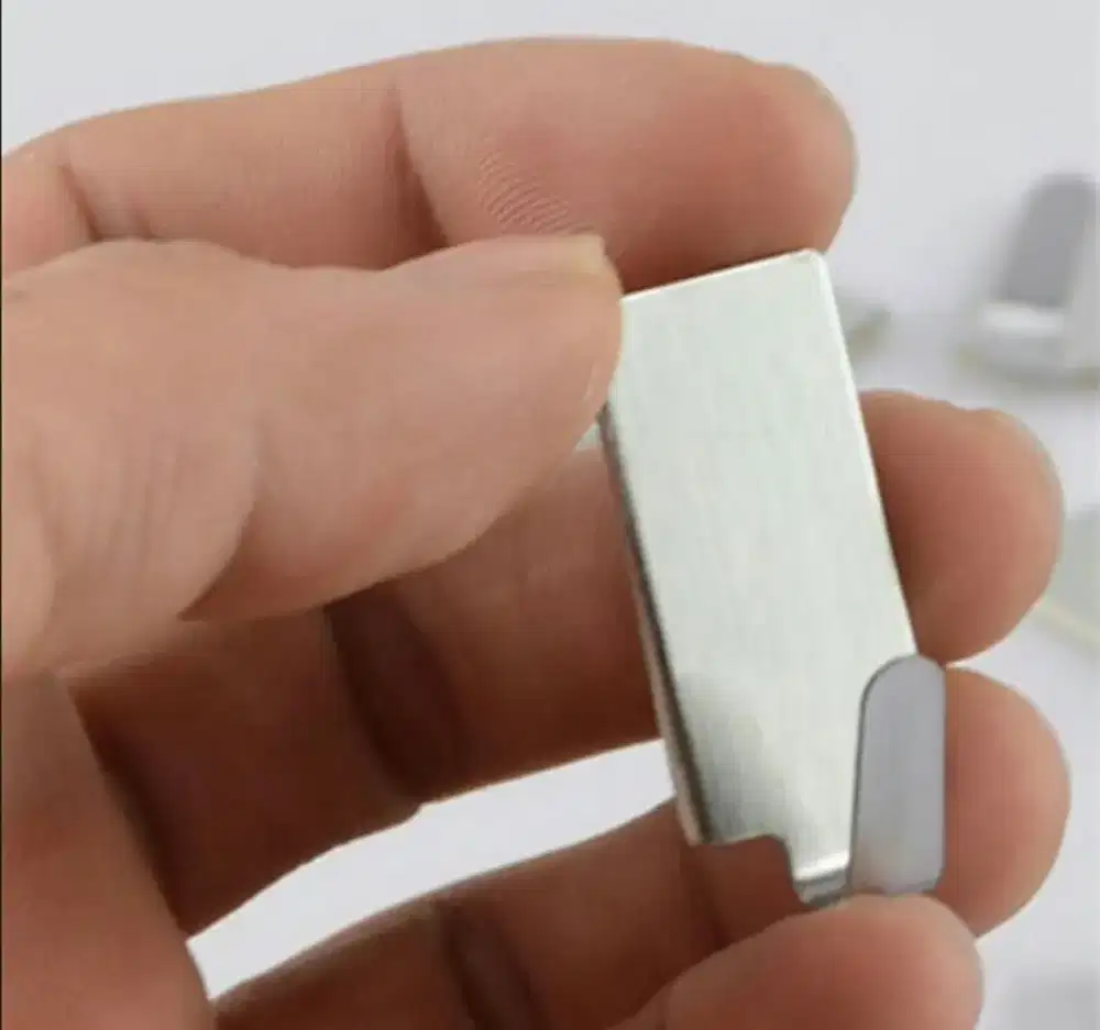 24 Pcs Taffware Gantungan Stainless Steel