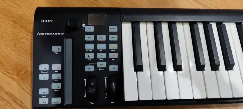 icon i-keyboard controller