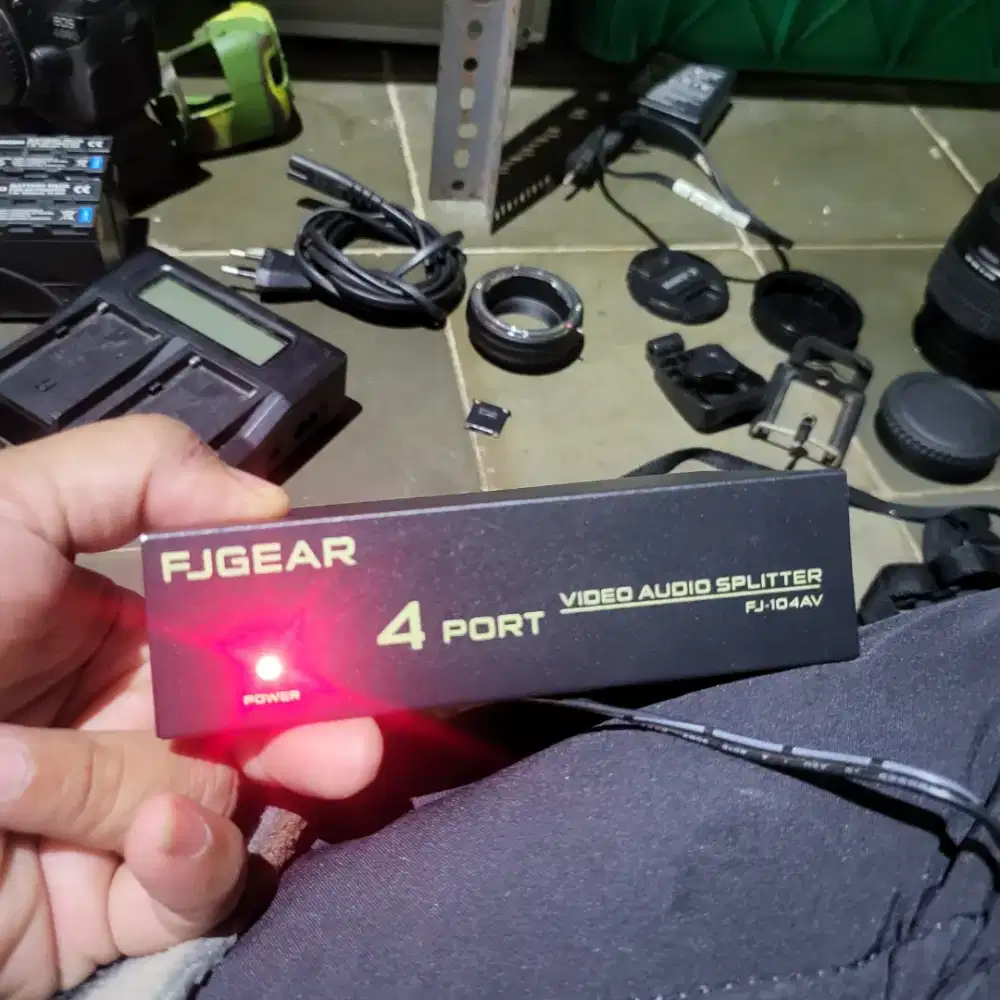Video audio splitter FJGEAR  FJ-104AV