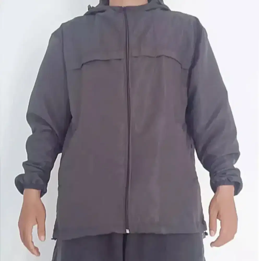 Jaket Parasut Motif List Tengah Size XL Murah Stok Lama