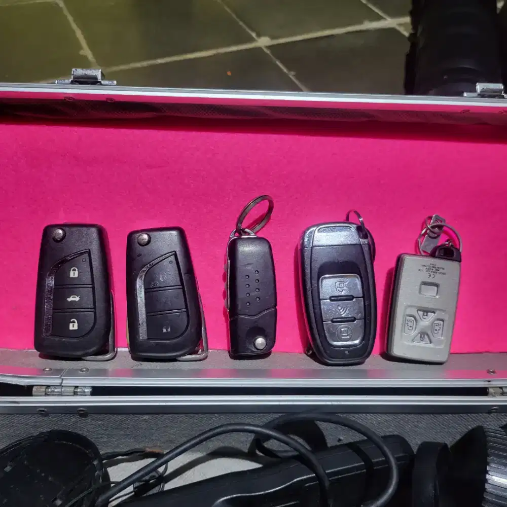 Casing kunci inova alphard second