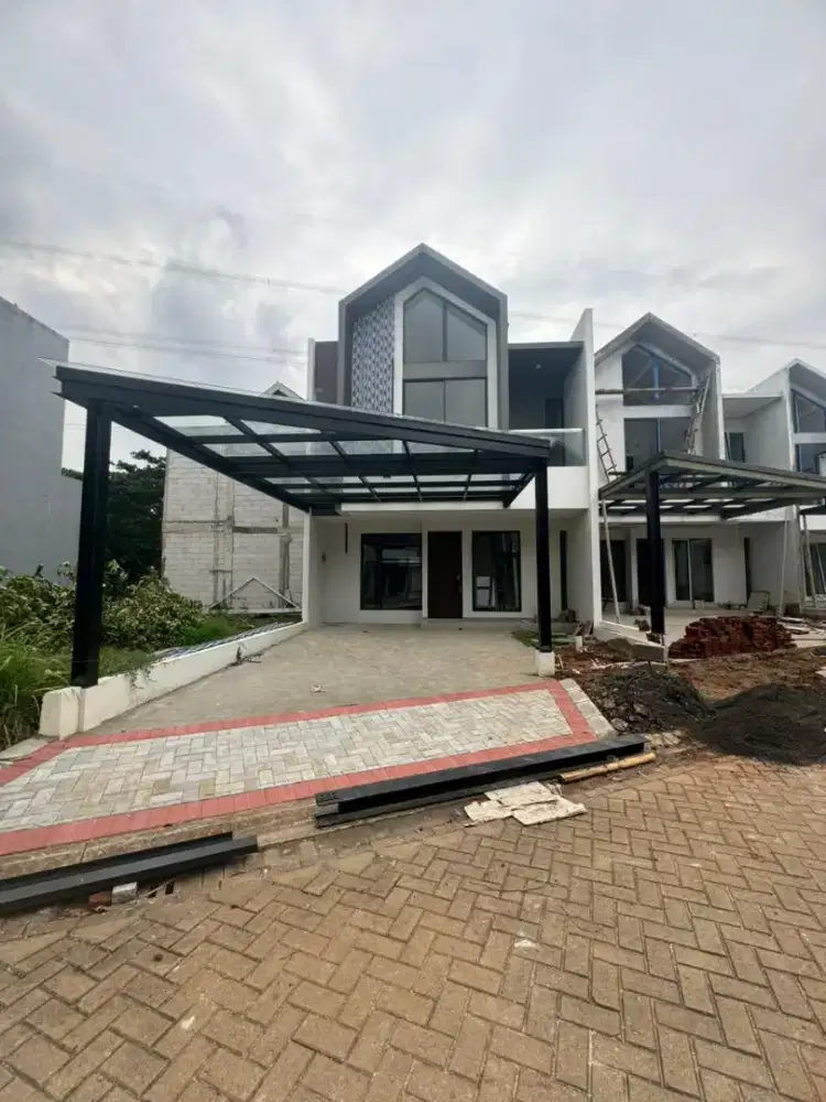 Dijual rumah siap huni navia tipe 7 Kebayoran Plaza bintaro sektor 7