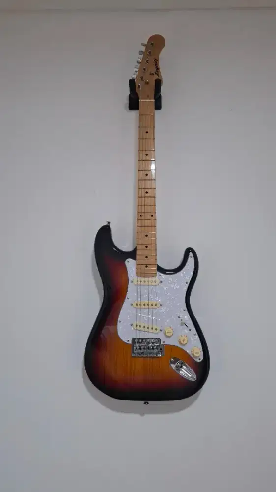 Gitar Legacy EG102