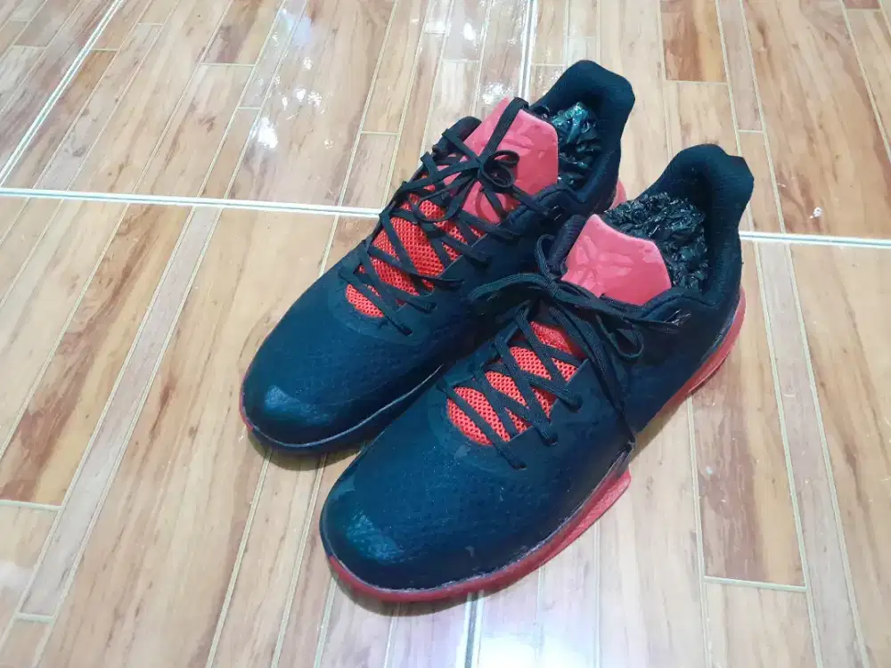 Sepatu Nike kobe mamba focus size 43