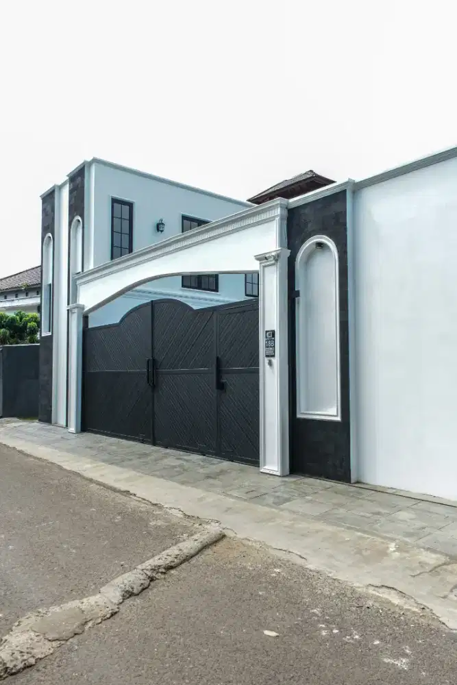 Dijual rumah mewah siap huni di Veteran Jakarta Selatan