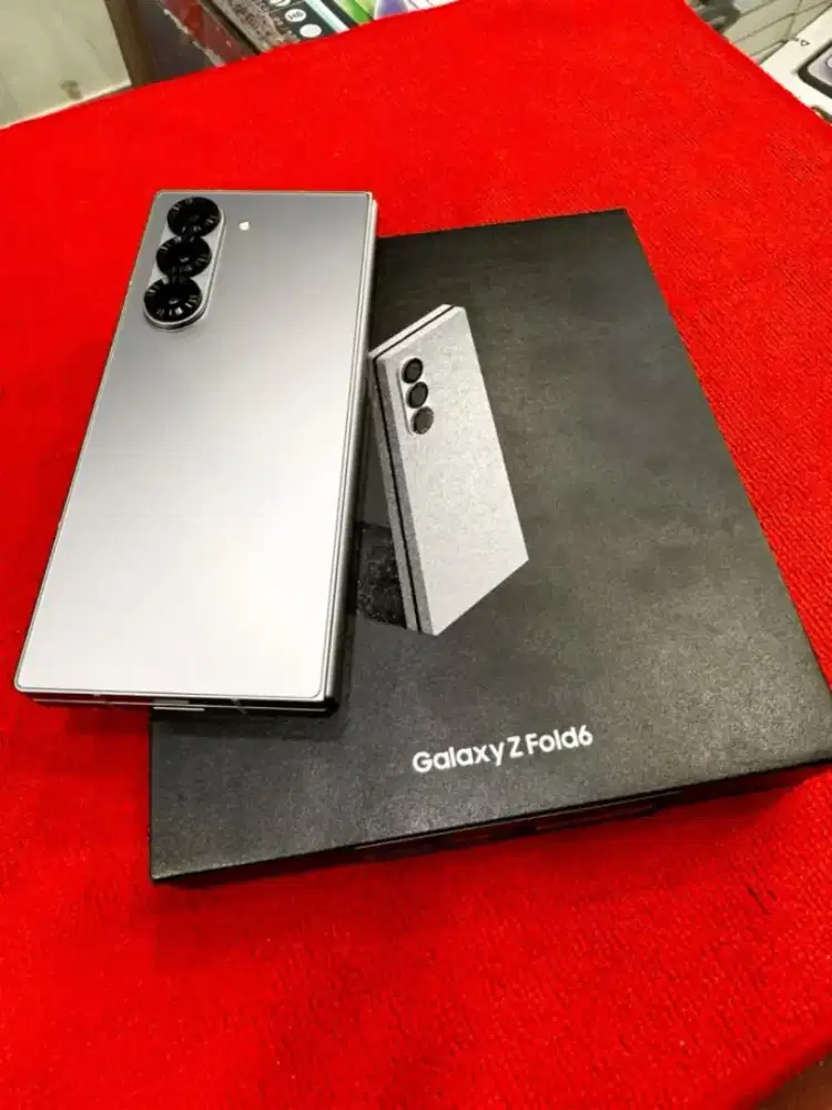 Samsung z fold 6 512GB fullset like new