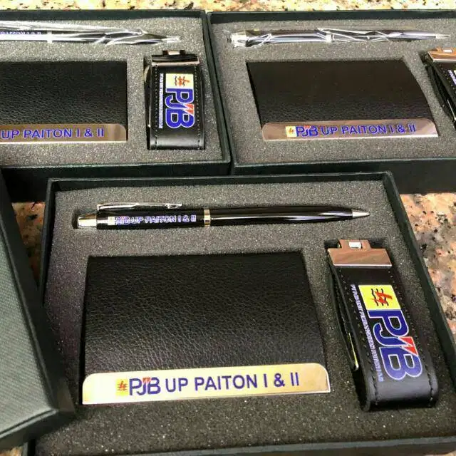 Souvenir Giftset Bulpen Gantungan Kunci Tumbler Agenda Flashdisk