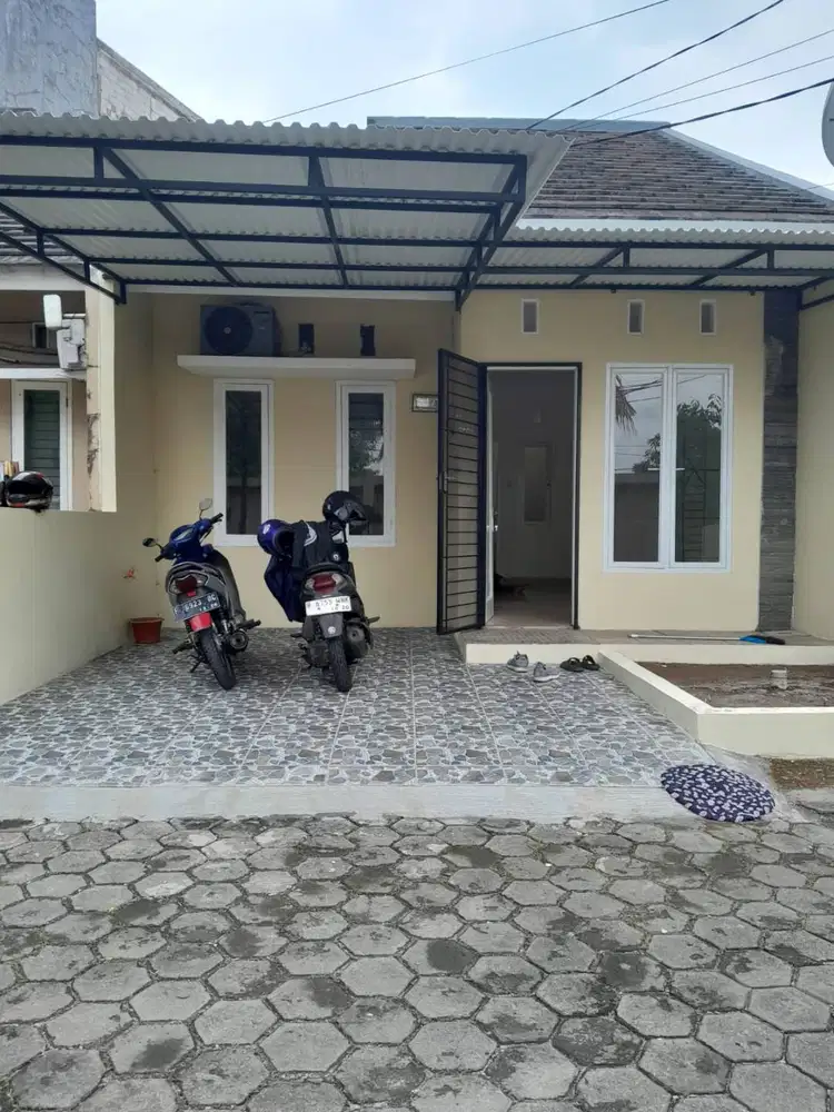 Dikontrakan Rumah Tahunan Murah Dekat Pintu Tol dan Stasiun LRT