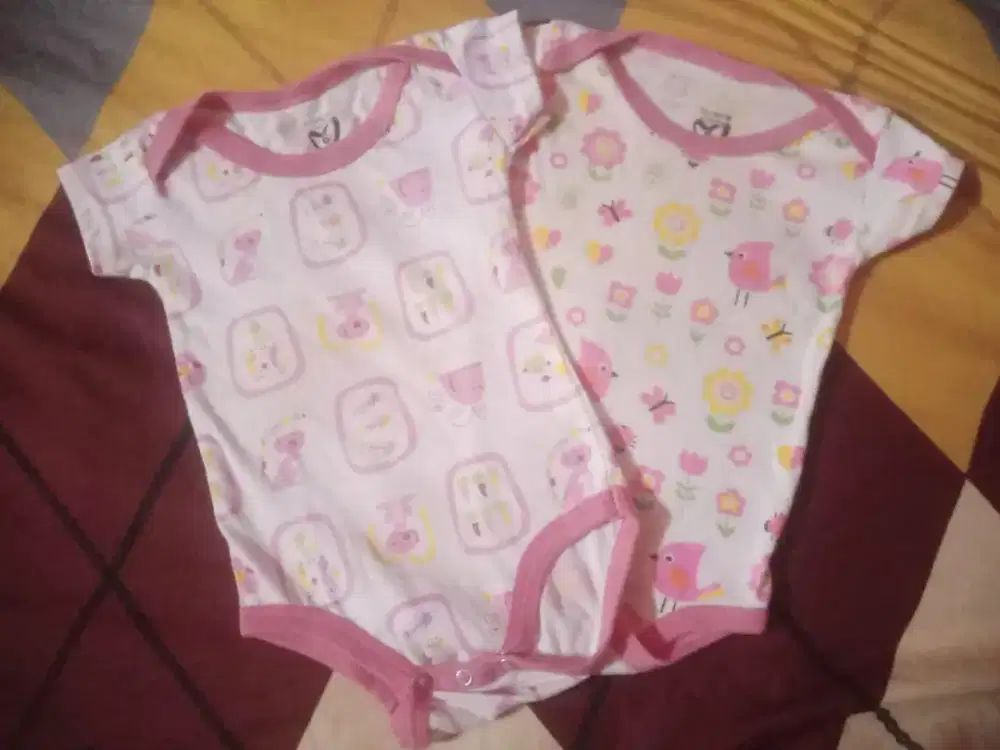 JUMPER BAYI PEREMPUAN MERK LOVELLE CART 3-6 BULAN SNI