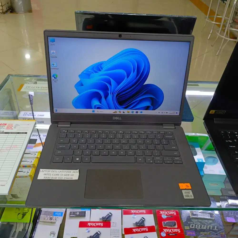 Laptop dell latitude 3410 windows11 intel core i3 gen 10 ram 8gb/256gb