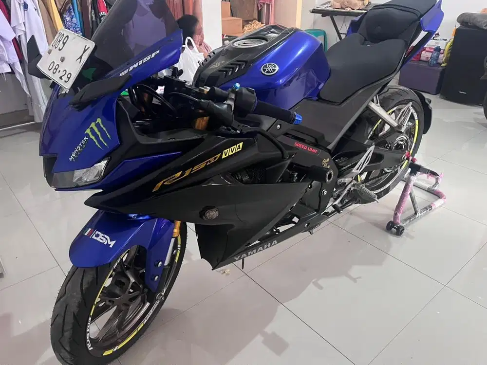 Dijual Yamaha R15 2019 Biru – Jarang Pakai, KM 16rb saja!