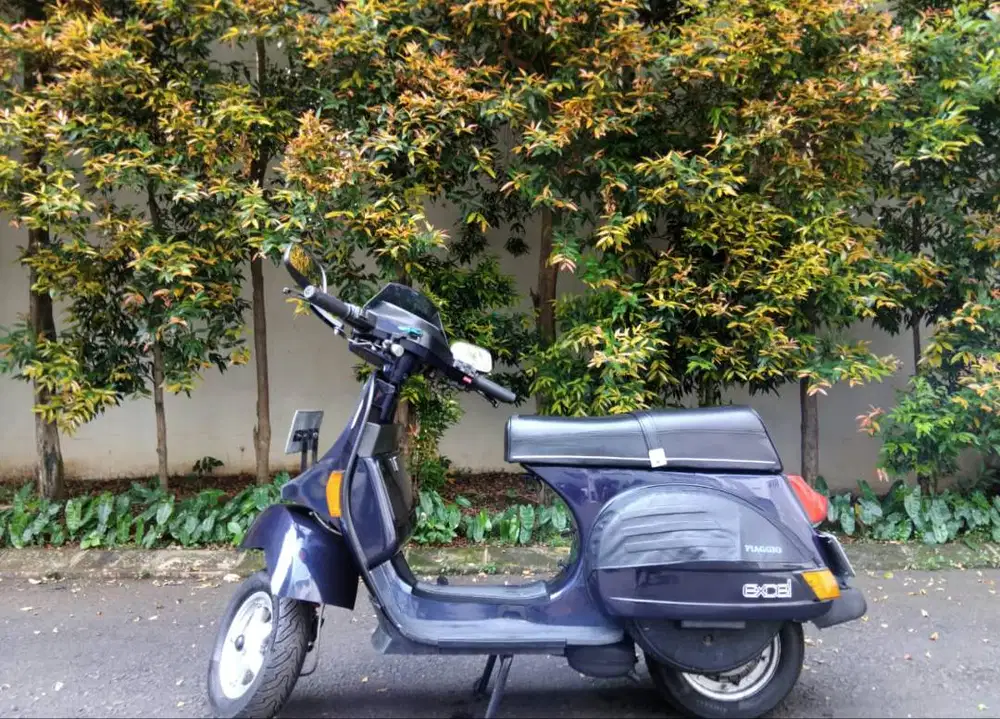 Vespa Excel 200
