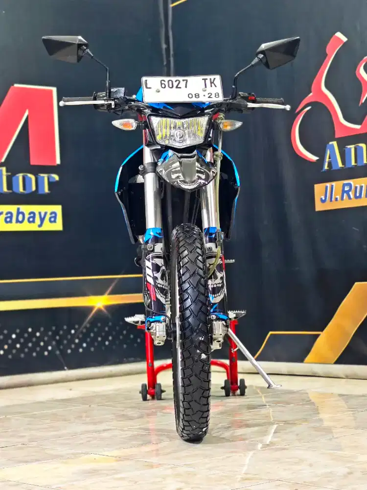 Klx 250 cc dohc  Power km. 16rb mewah limited. Anugerah motor rungkut