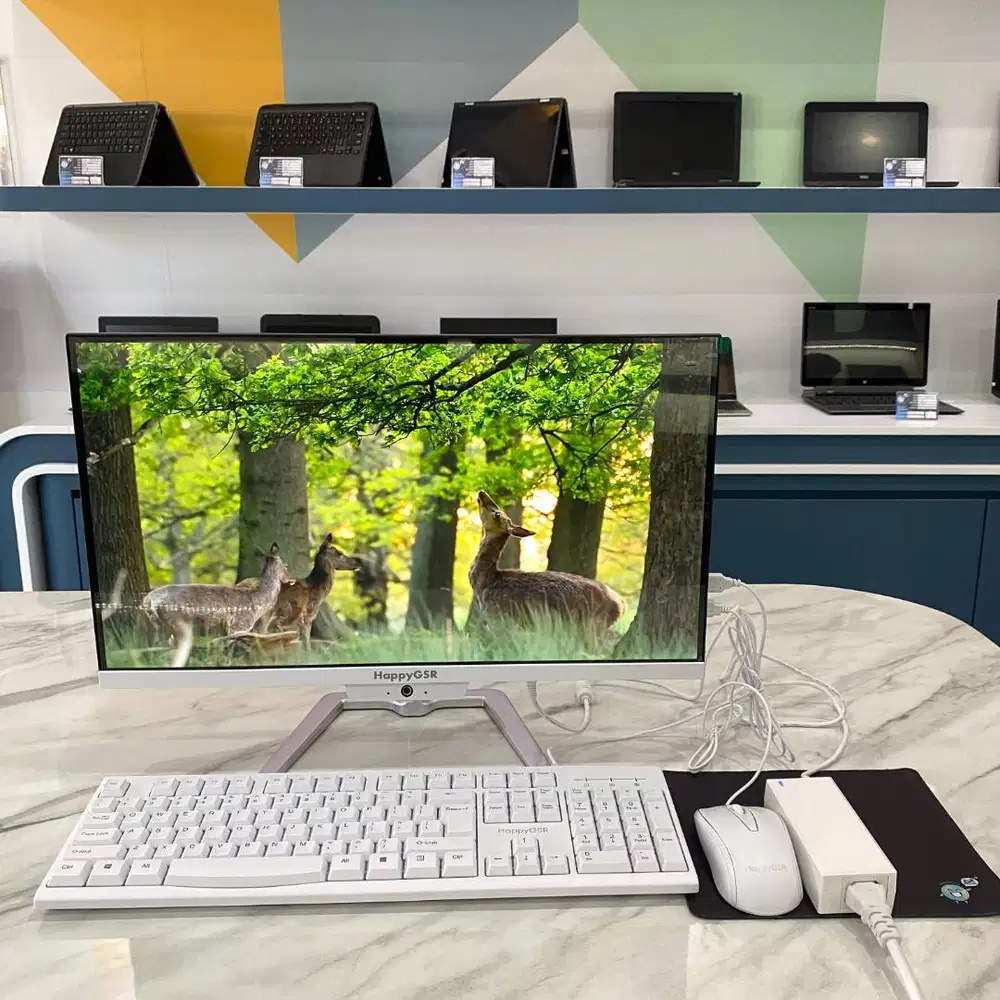 PC All-in-One | 22inch|  8GB | 256GB |Solusi Elegan untuk Kantor