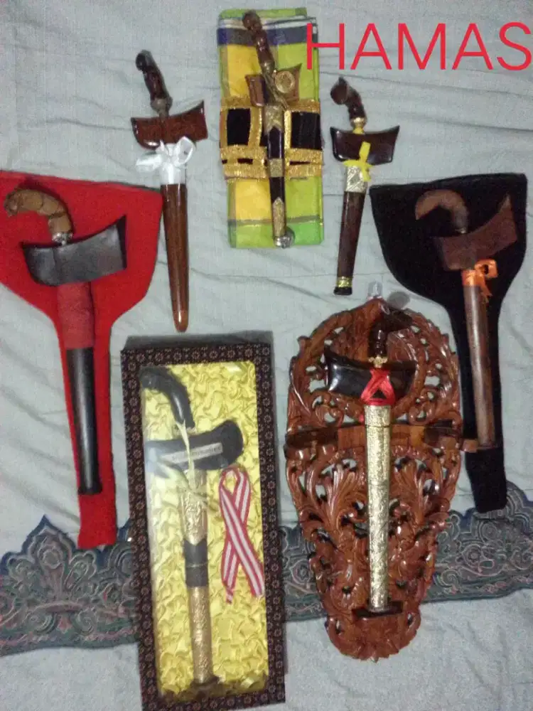 Dijual koleksi pribadi keris Bugis/Jawa