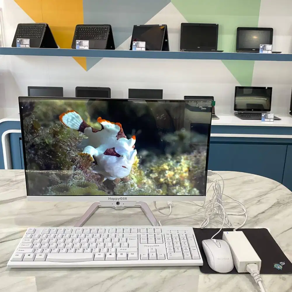 PC ALL in one |22 Inch| 8GB| 256GB|Hemat Tempat & Cocok Untuk Kantor