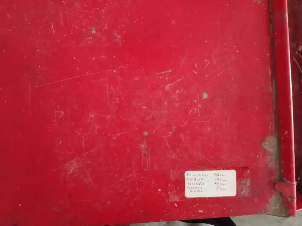 Meja/ Laci Besi Untuk Bengkel