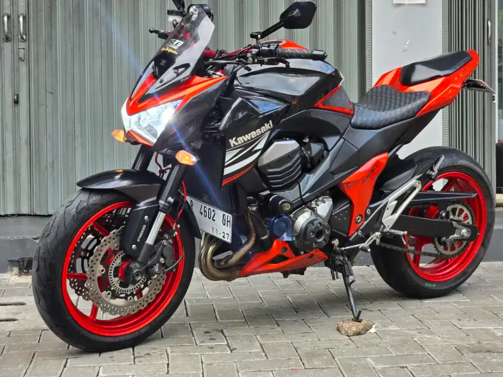 Moge Naked Sport Kawasaki Z800 th 2013 Like New Ori Paint Siap Turing