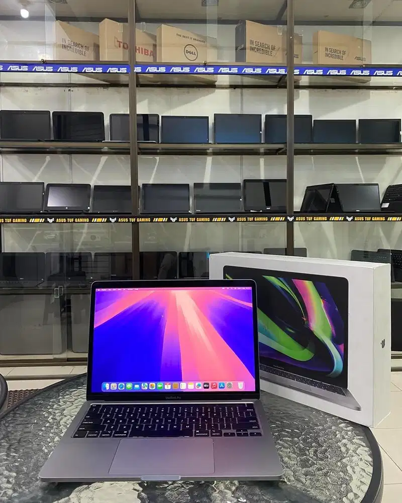 MACBOOK PRO RETINA 2020 TOUCHBAR 3PORTS