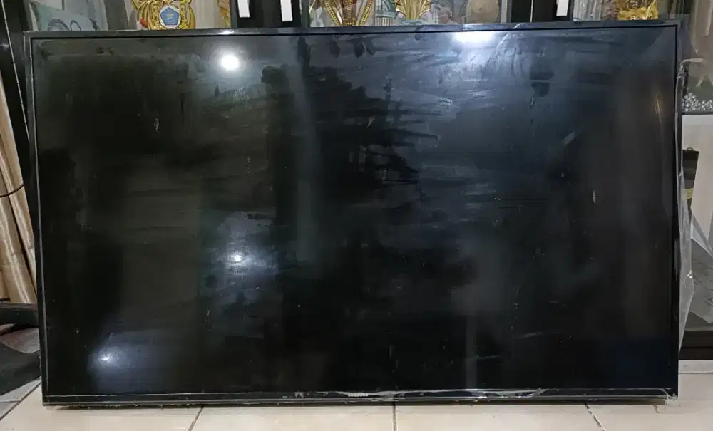 Televisi led samsung 42 inch  jual sa ada nya