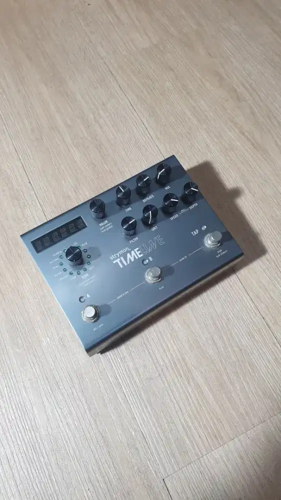 Efek Gitar Delay Strymon Timeline USA Second Good Condition Mulus